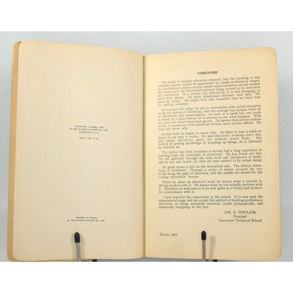 Progressive Technical Series: Junior Electricity, Clarke & Stuart Co 1935 1st Ed - Picture 3 of 10